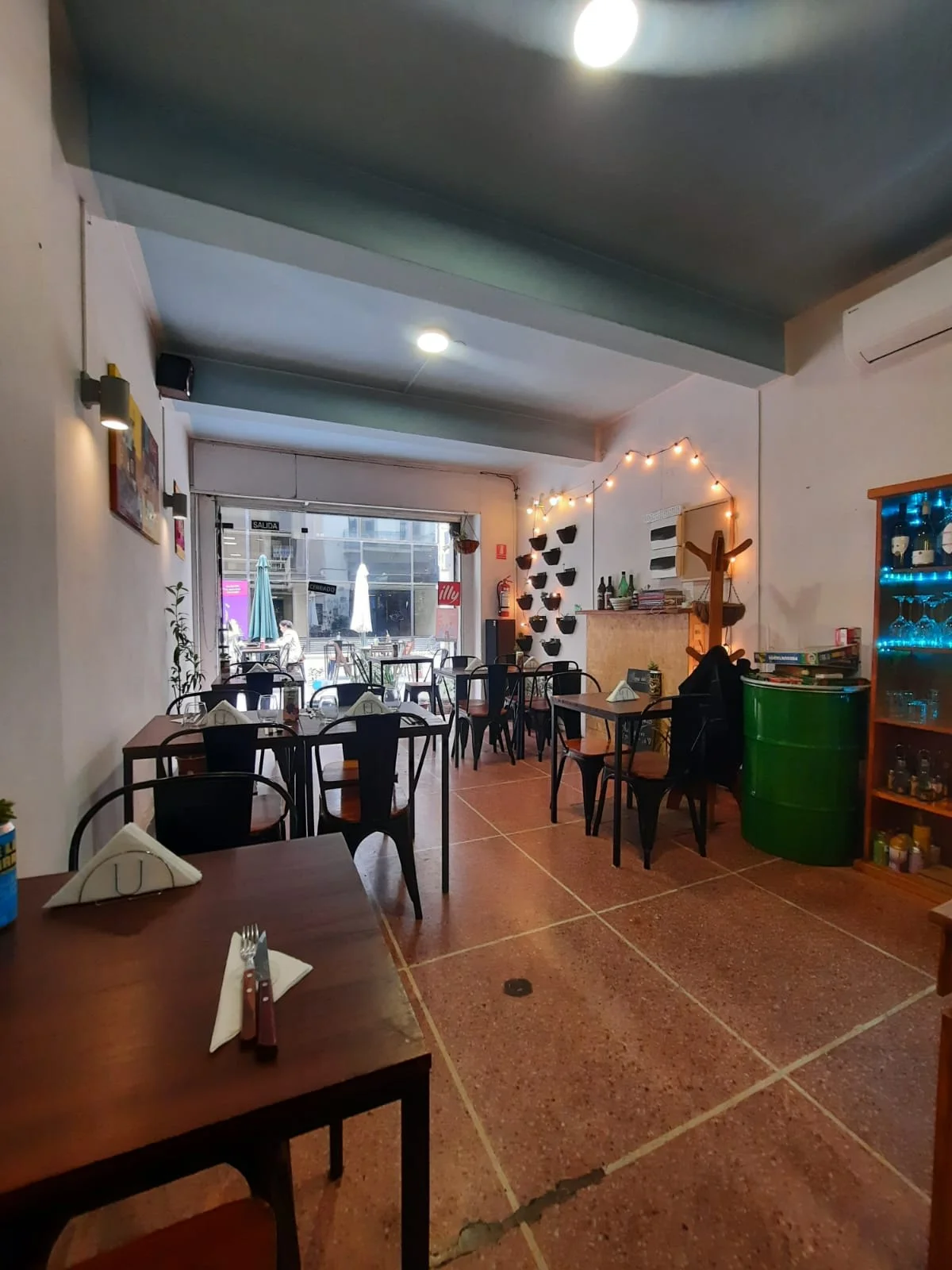 Local en Ciudad Vieja, propiedad 299458 -Imagen 8