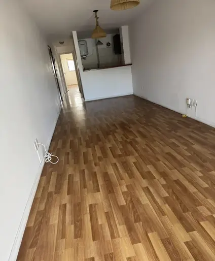 SE ALQUILA APARTAMENTO DE 1 DORMITORIO CON GARAGE – POCITOS