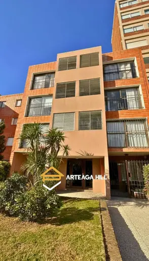 ALQUILER | Apartamento de 2 dormitorios | BUCEO | A metros de la rambla, con vista al mar| Excelente Luminosidad |Opción de Garage - Opción amueblado.
