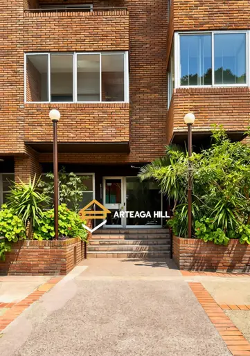 ALQUILER | Apartamento de 2 dormitorios al frente en Aguada | BALCÓN |VIGILANCIA 24 HS | Próximo al Palacio Legislativo, Facultad Medicina y Química