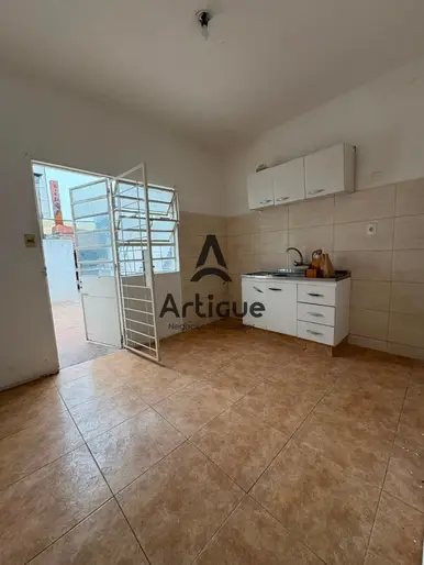Alquiler Apartamento 4 dormitorios en Centro - Tres cruces