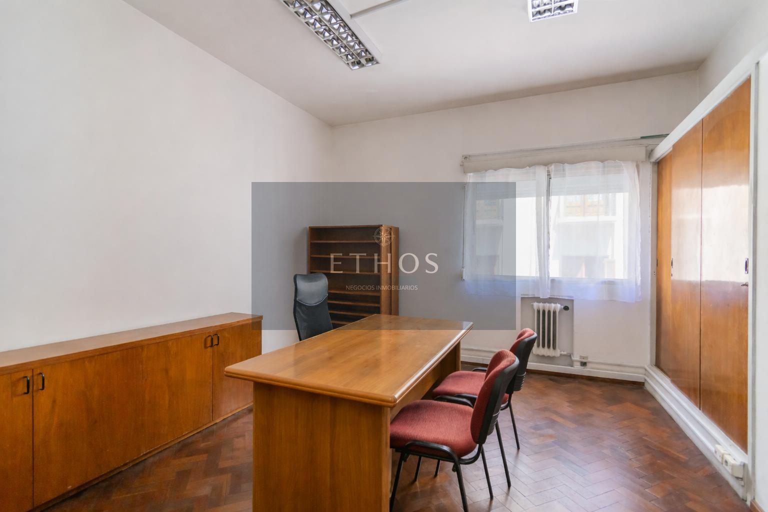 Oficina en Ciudad Vieja, propiedad 265873 -Imagen 4