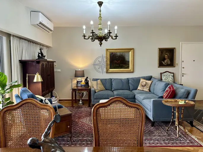 Alquiler Apartamento Pocitos, 2 dorm y servicio, garaje