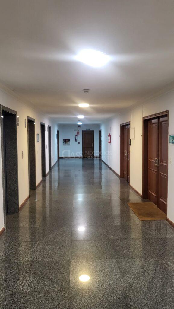 Oficina en Ciudad Vieja, propiedad 274684 -Imagen 1