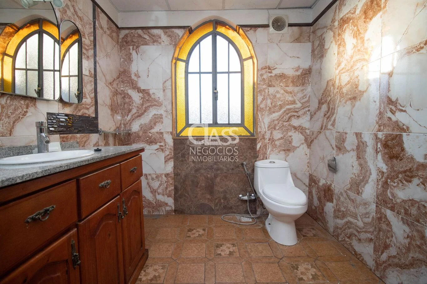 Casa en Tres Cruces, propiedad 275889 -Imagen 25