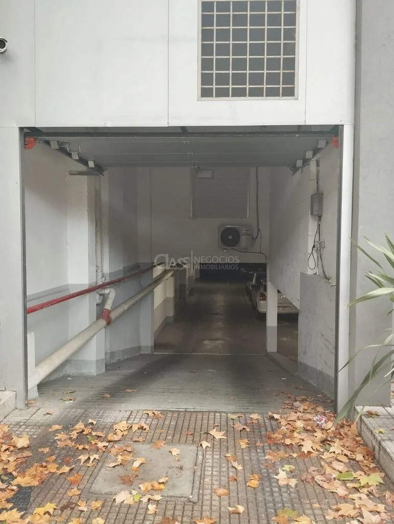 Garage en Pocitos Nuevo, propiedad 296905 -Imagen 1