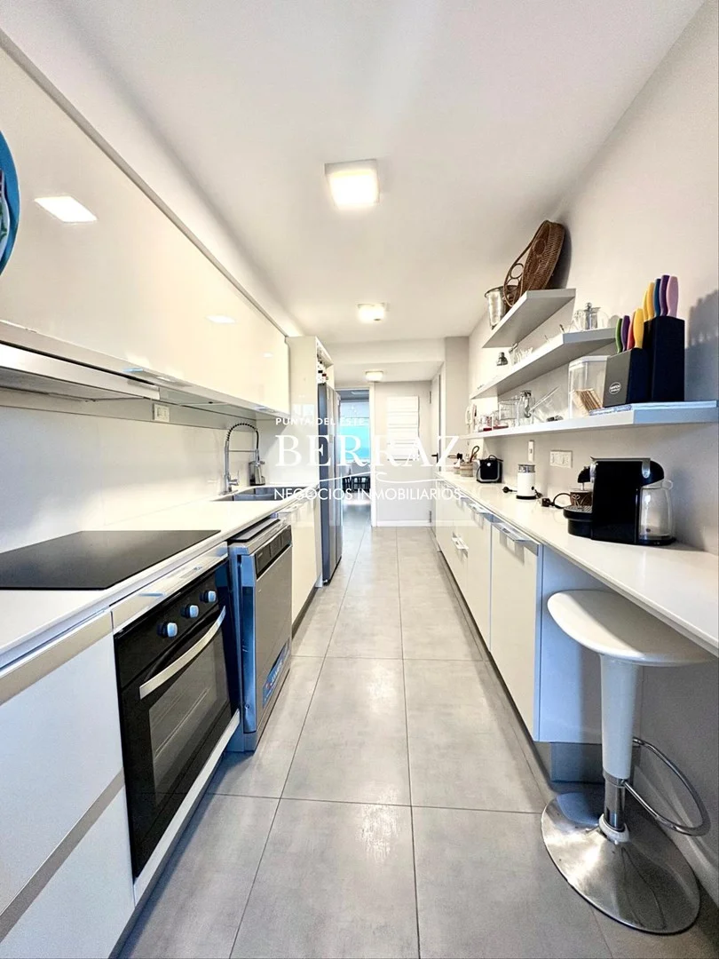 Apartamento en Pinares, propiedad 294314 -Imagen 6
