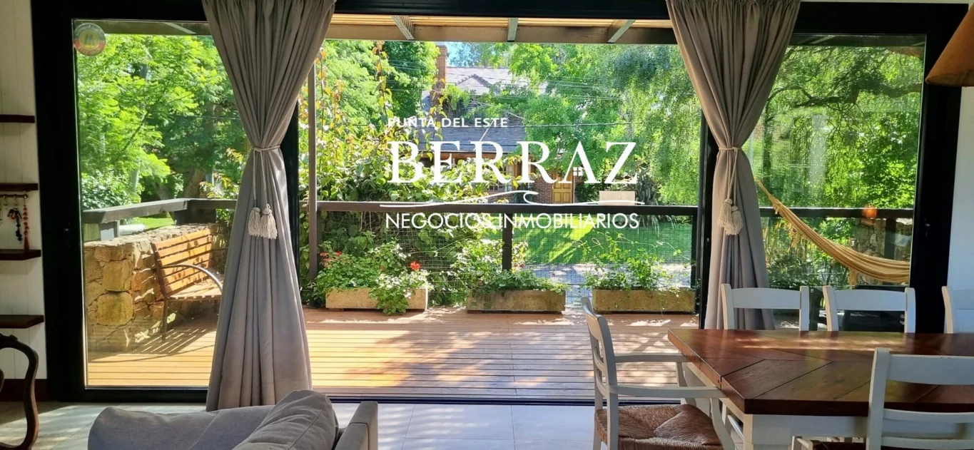 Casa en Playa Brava, propiedad 297104 -Imagen 2