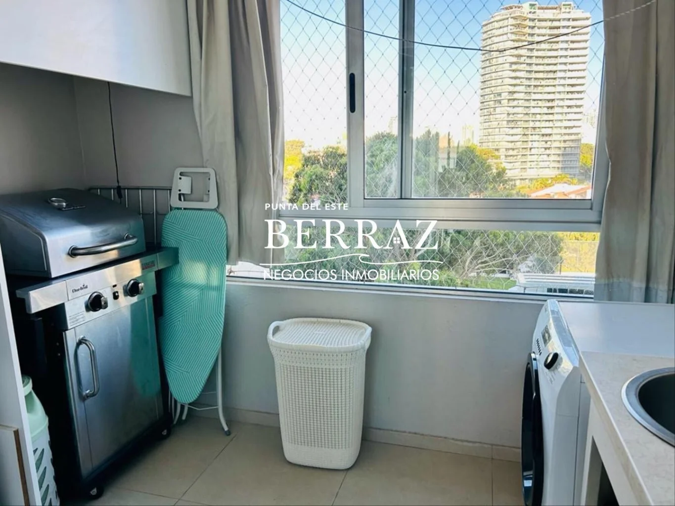 Apartamento en Playa Mansa, propiedad 297121 -Imagen 22