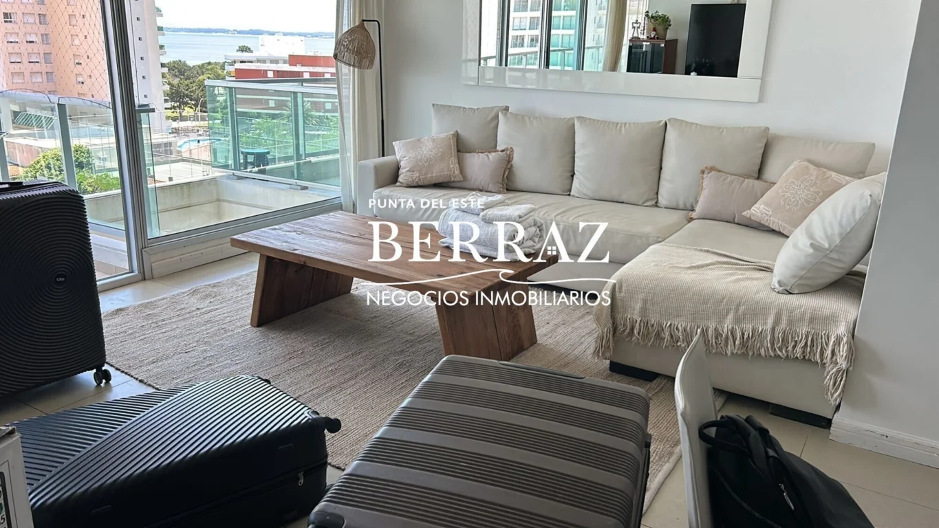 Apartamento en Playa Mansa, propiedad 297121 -Imagen 4