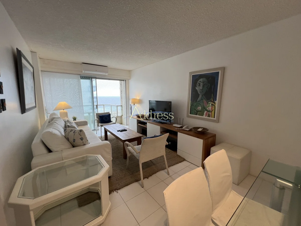 Apartamento en Playa Brava, propiedad 271800 -Imagen 2