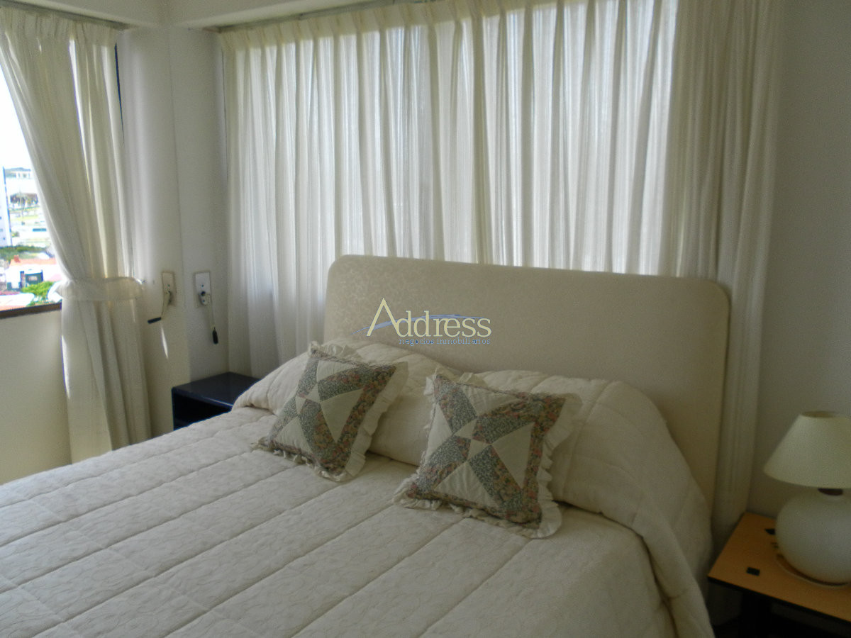 Apartamento en Playa Brava, propiedad 271803 -Imagen 3