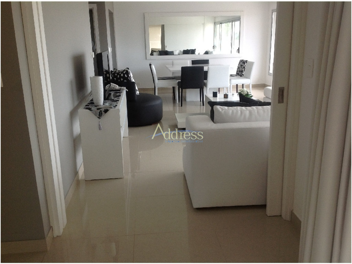 Apartamento en Playa Brava, propiedad 271805 -Imagen 4