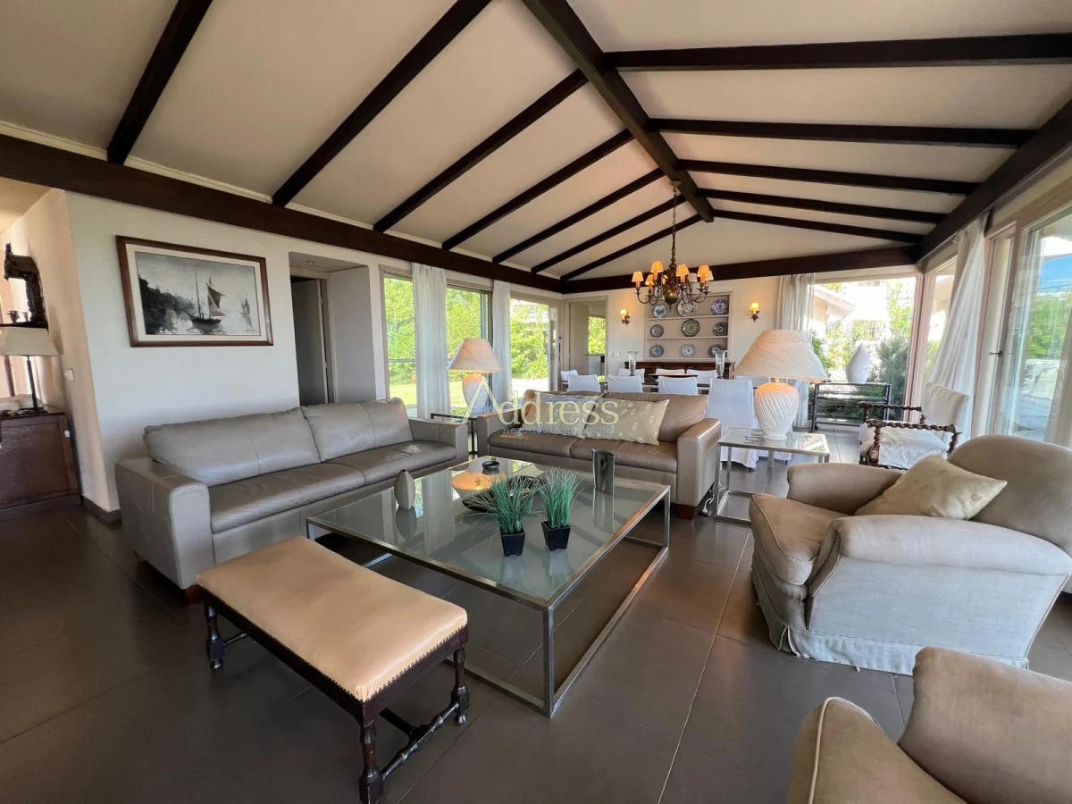 Casa en Pinares, propiedad 271815 -Imagen 1