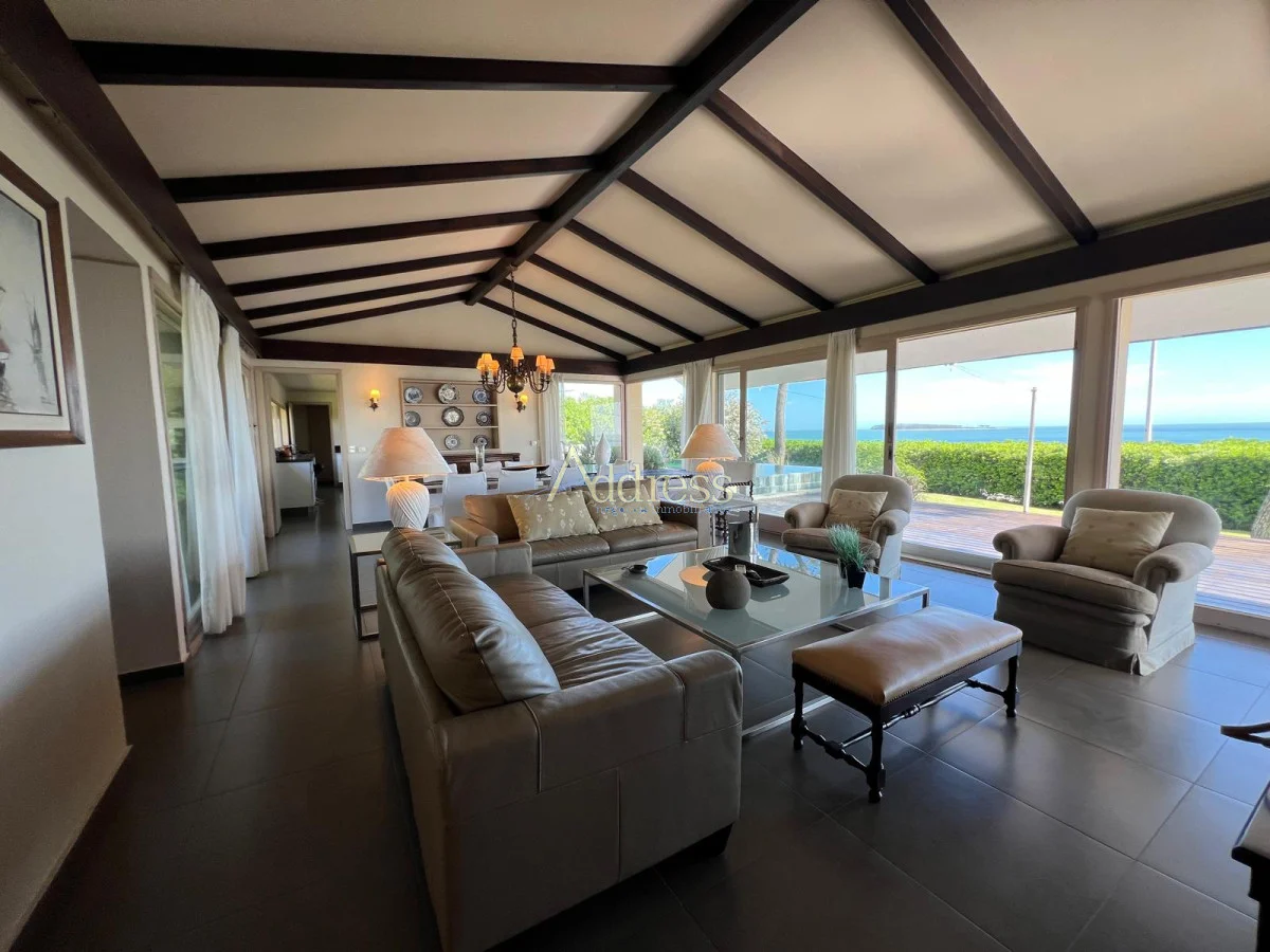 Casa en Pinares, propiedad 271815 -Imagen 3