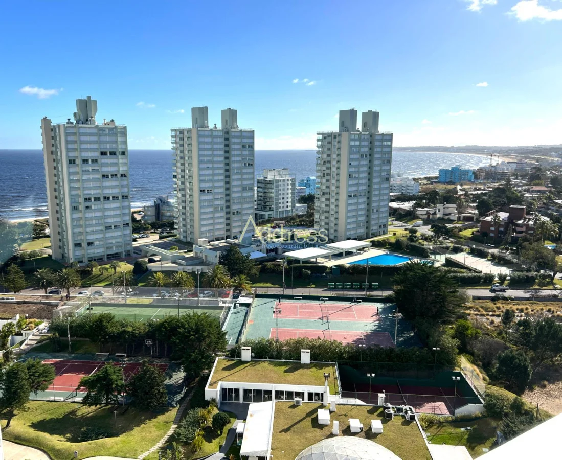 Apartamento en Playa Mansa, propiedad 271842 -Imagen 18