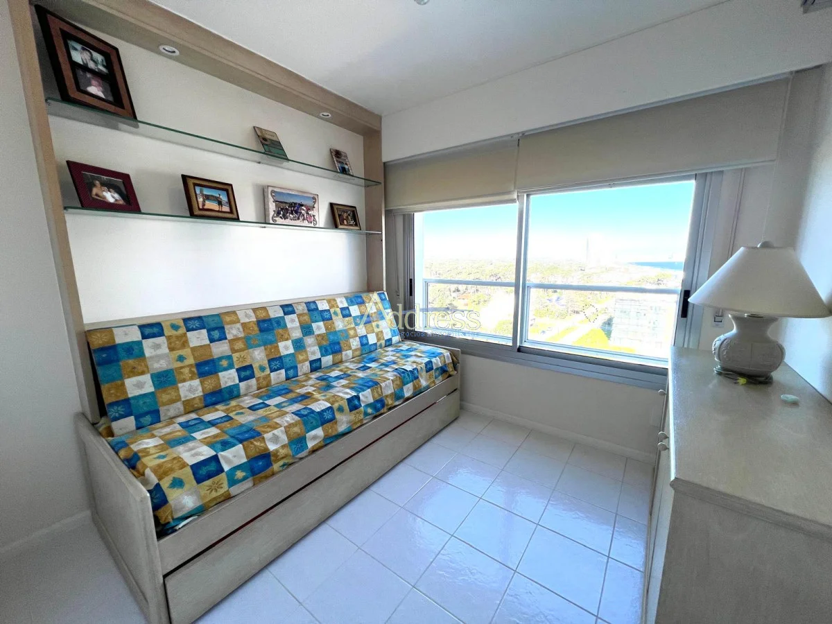 Apartamento en Playa Mansa, propiedad 271842 -Imagen 21