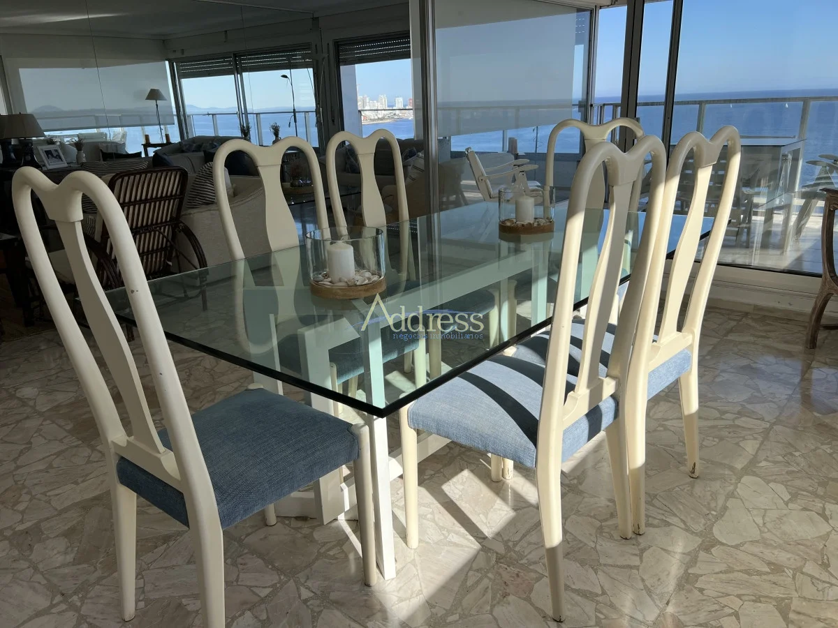 Apartamento en Playa Mansa, propiedad 271843 -Imagen 13