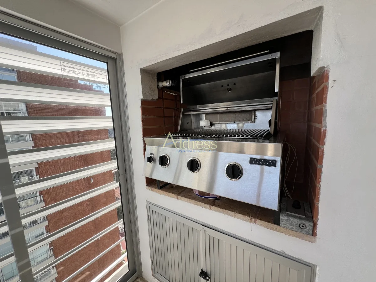 Apartamento en Playa Mansa, propiedad 271843 -Imagen 23