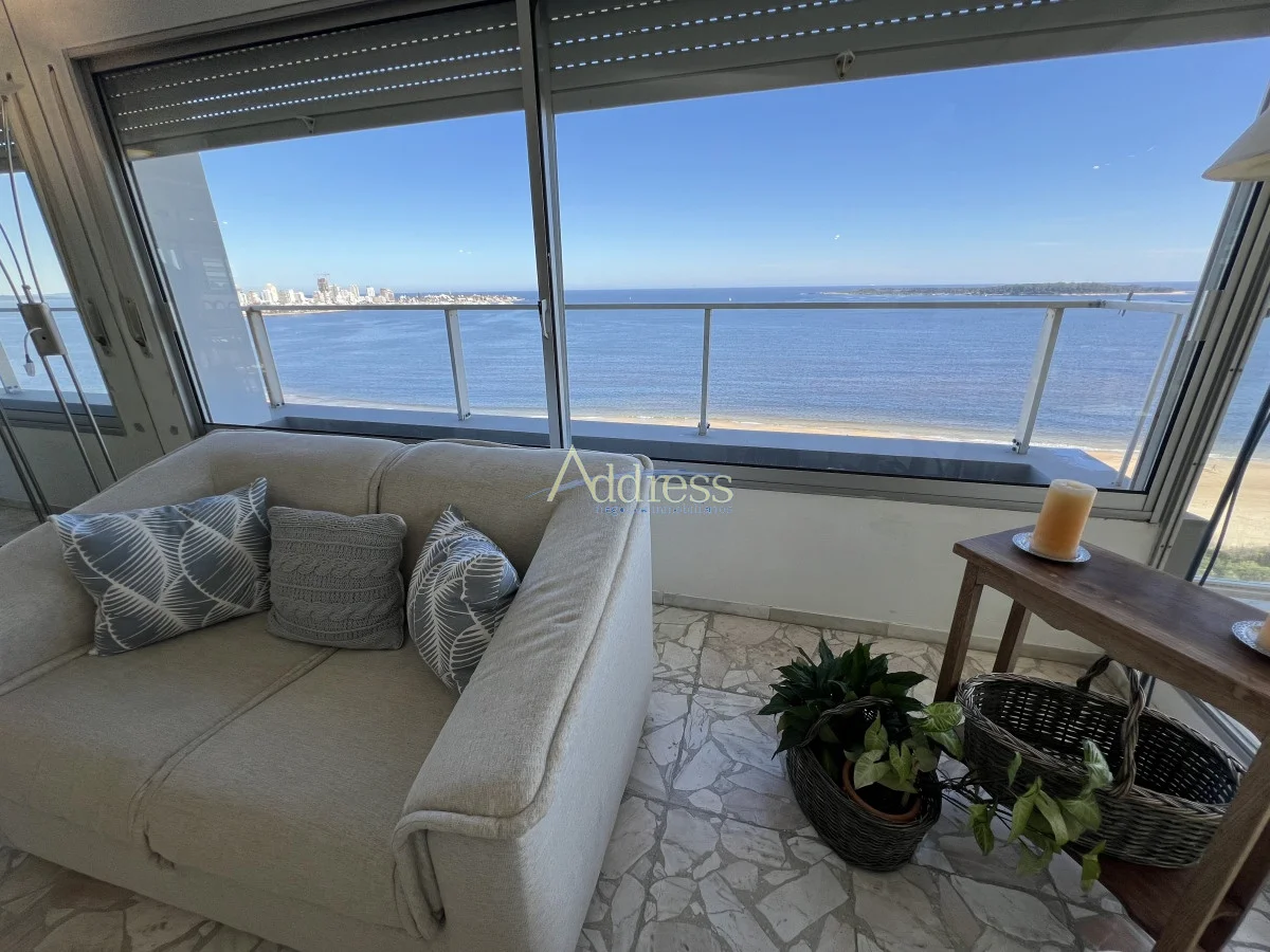 Apartamento en Playa Mansa, propiedad 271843 -Imagen 8