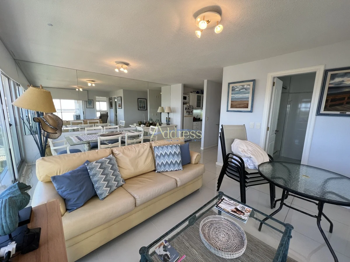 Apartamento en Playa Mansa, propiedad 273608 -Imagen 3