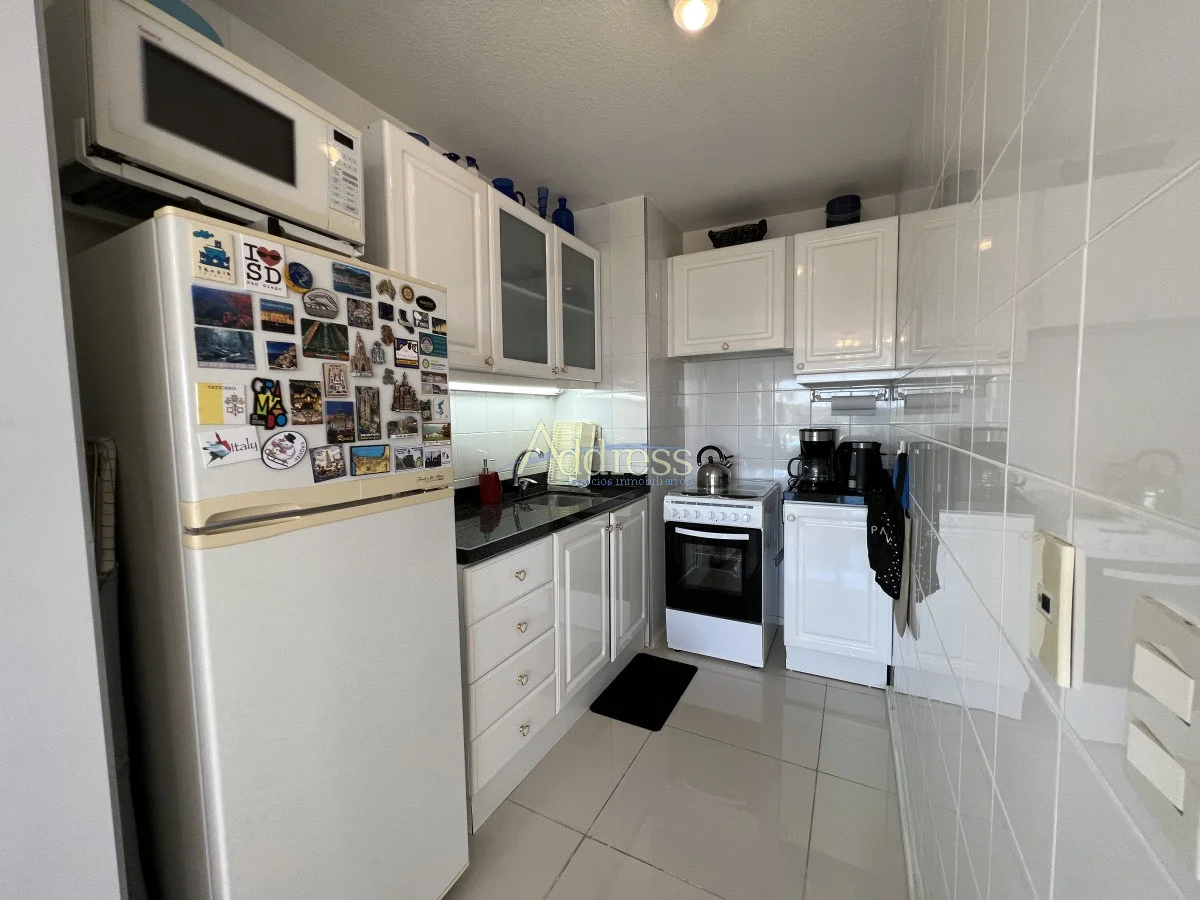 Apartamento en Playa Mansa, propiedad 273608 -Imagen 5