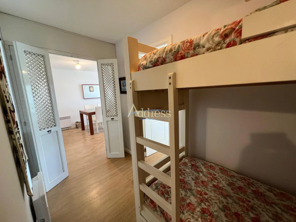 Apartamento en Playa Mansa, propiedad 282050 -Imagen 13