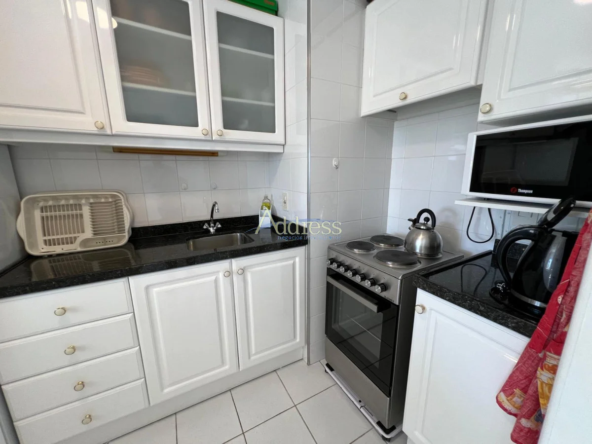 Apartamento en Playa Mansa, propiedad 282051 -Imagen 12