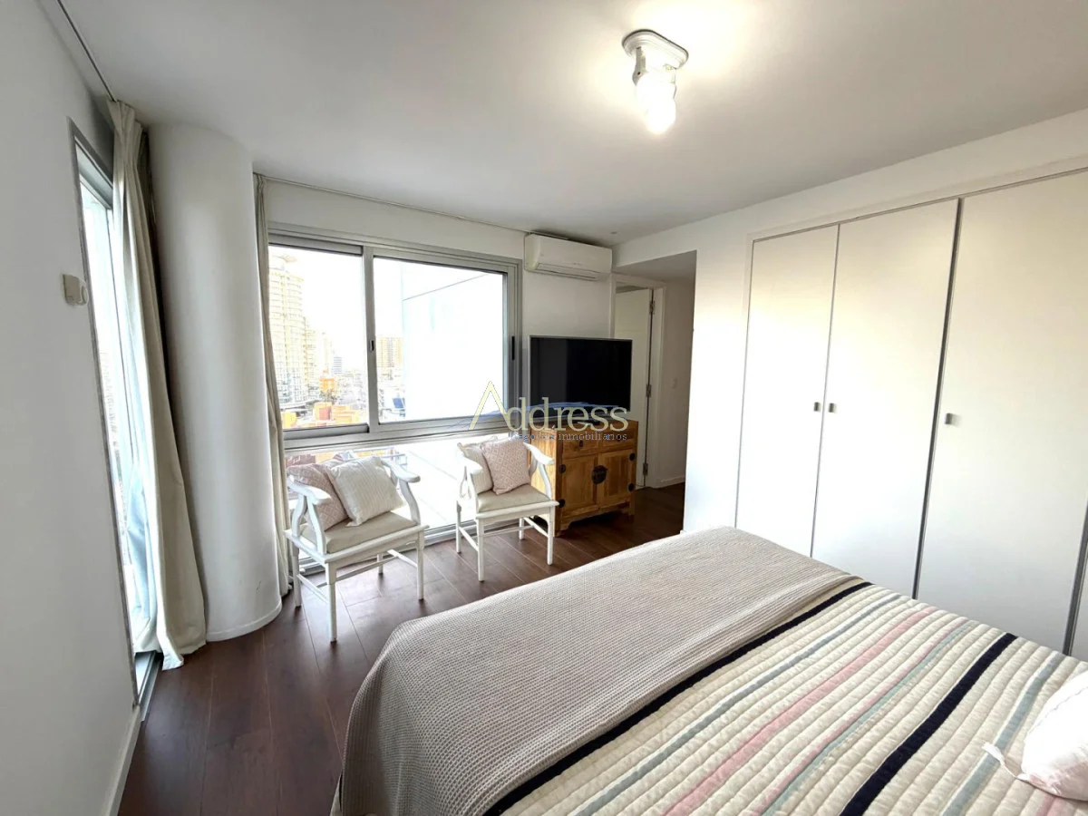 Apartamento en Playa Mansa, propiedad 282827 -Imagen 17
