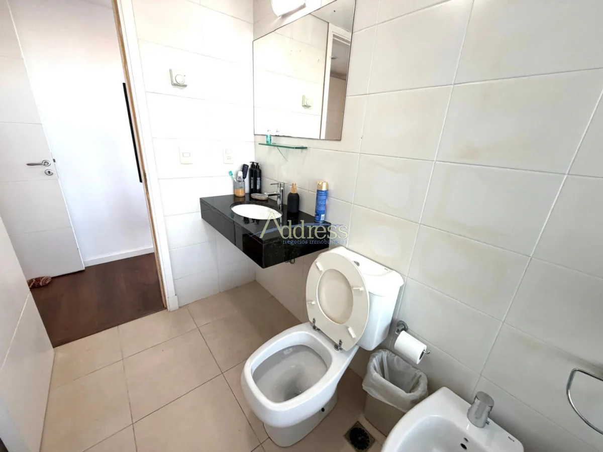 Apartamento en Playa Mansa, propiedad 282827 -Imagen 18