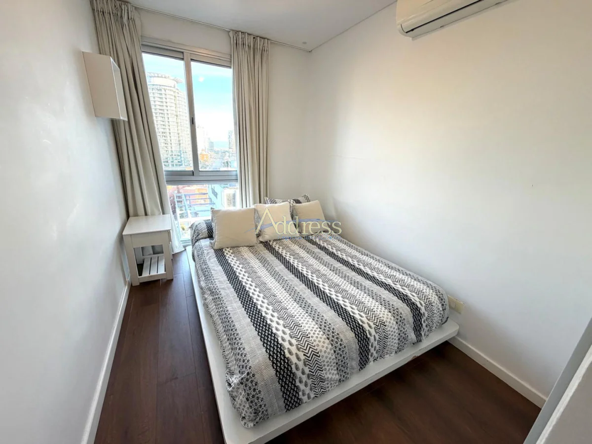 Apartamento en Playa Mansa, propiedad 282827 -Imagen 23