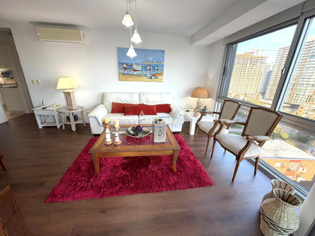 Apartamento en Playa Mansa, propiedad 282827 -Imagen 6