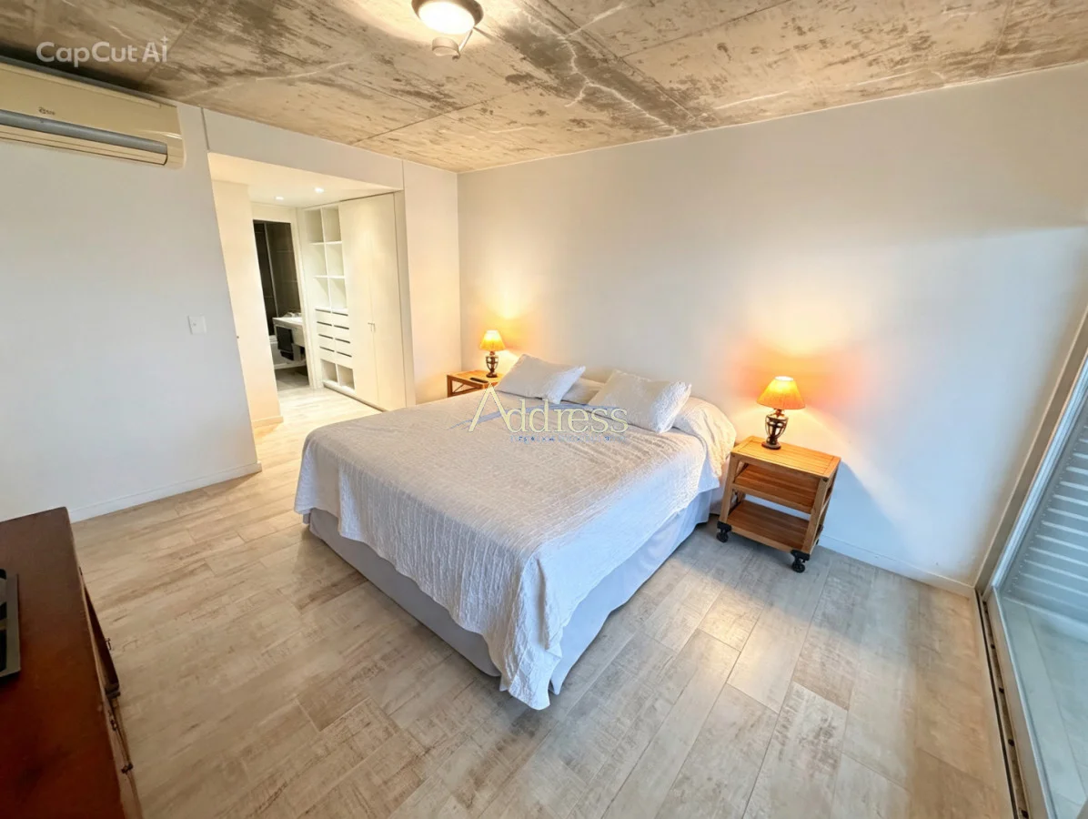 Apartamento en Playa Mansa, propiedad 291042 -Imagen 13