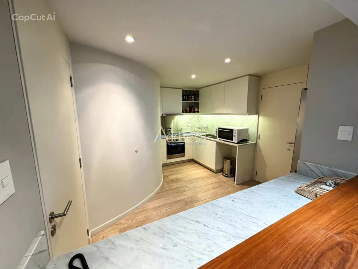 Apartamento en Playa Mansa, propiedad 291042 -Imagen 8