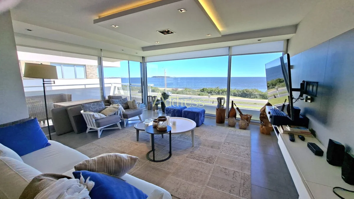 Apartamento en Playa Mansa, propiedad 291053 -Imagen 3