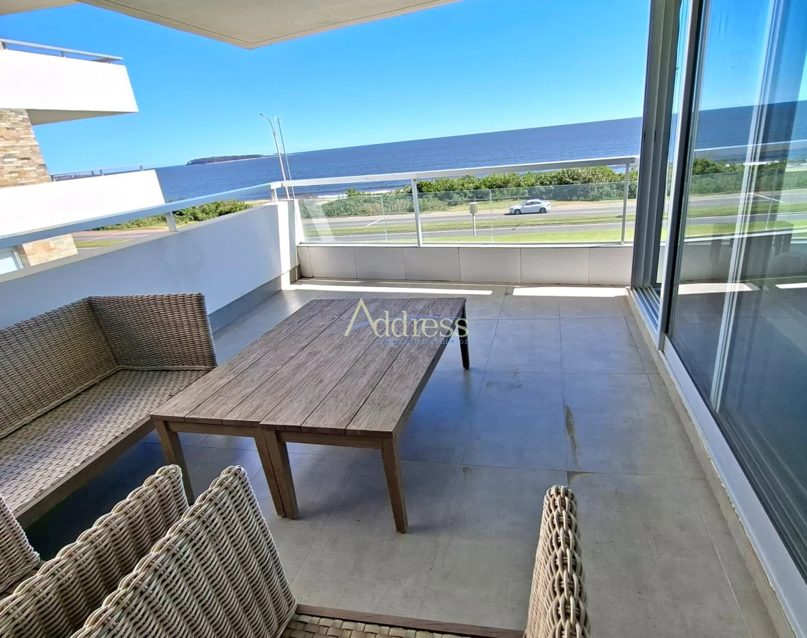 Apartamento en Playa Mansa, propiedad 291053 -Imagen 8