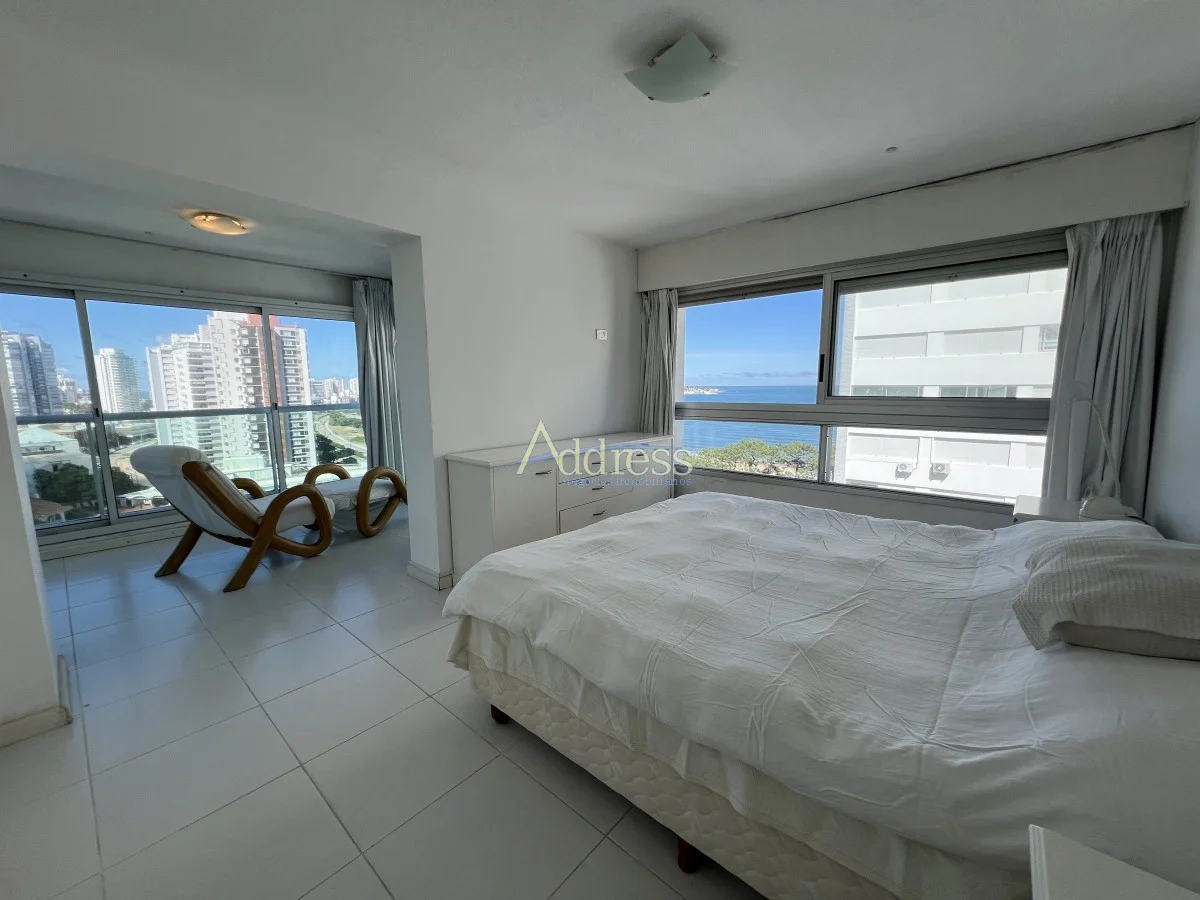 Apartamento en Playa Mansa, propiedad 291054 -Imagen 22