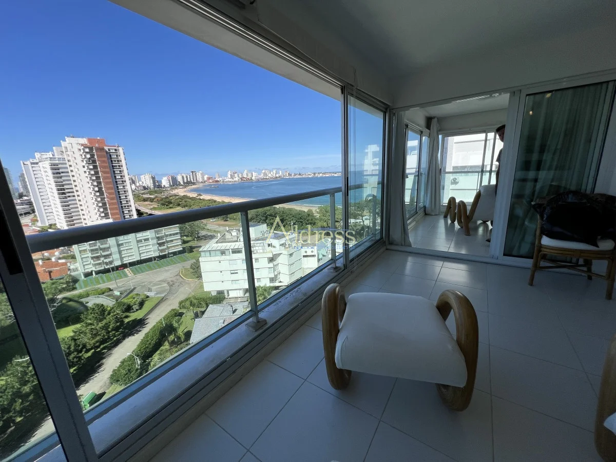 Apartamento en Playa Mansa, propiedad 291054 -Imagen 8