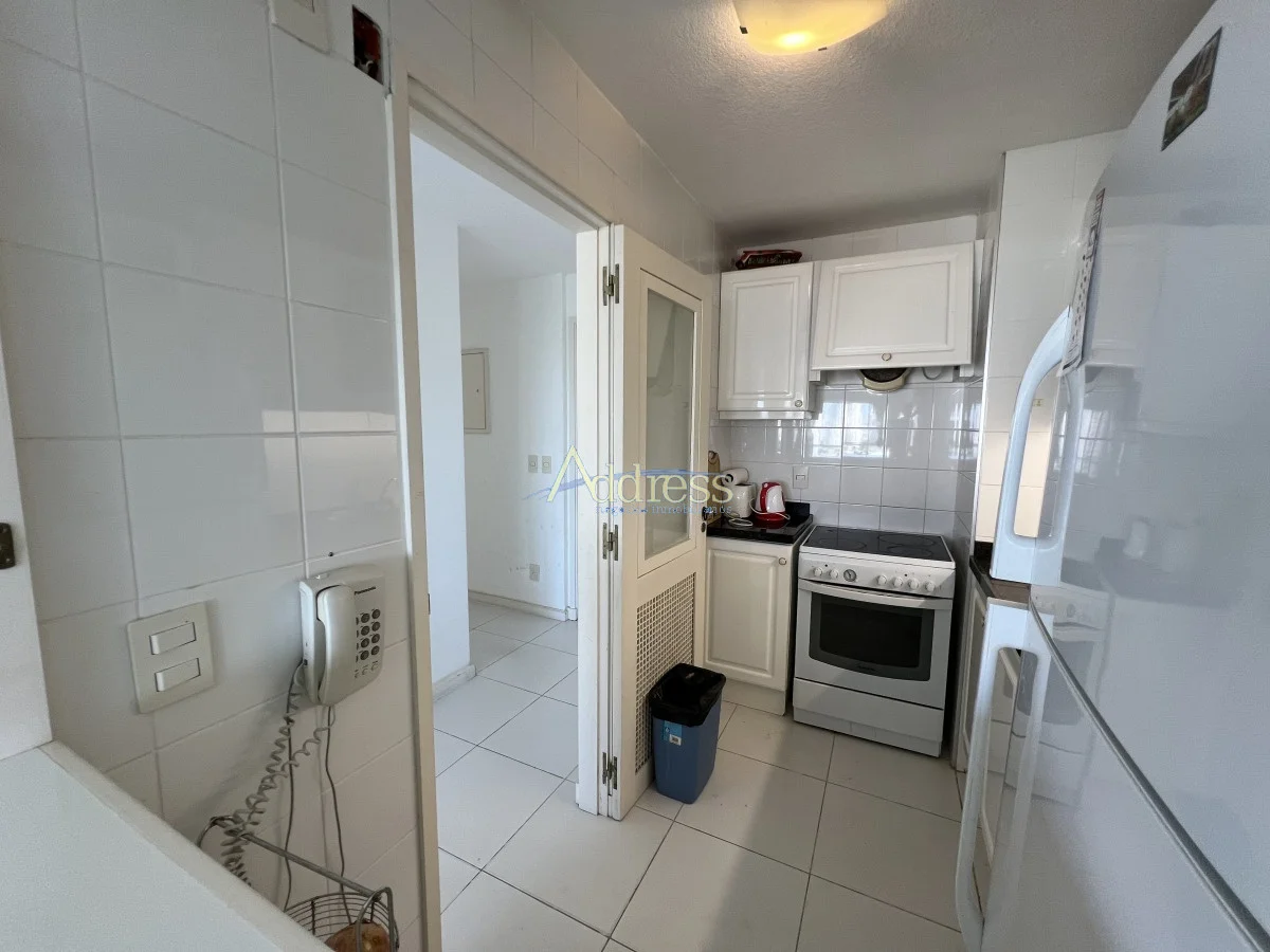 Apartamento en Playa Mansa, propiedad 291054 -Imagen 10