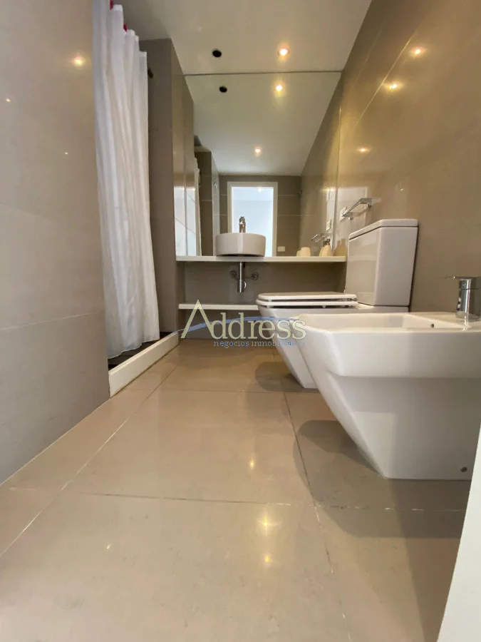 Apartamento en Playa Mansa, propiedad 291055 -Imagen 17
