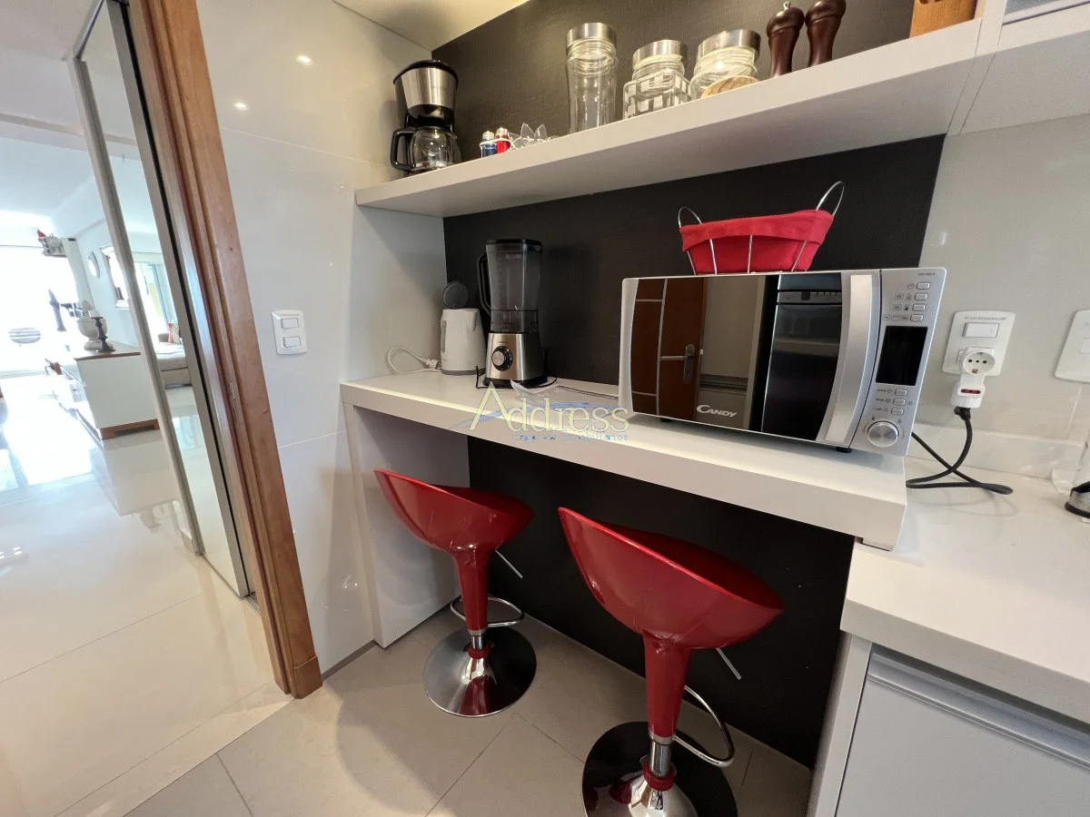 Apartamento en Playa Mansa, propiedad 293517 -Imagen 12