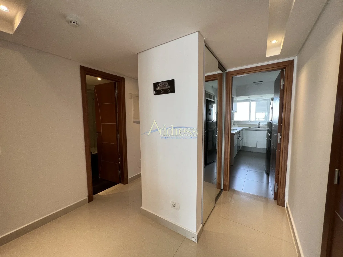 Apartamento en Playa Mansa, propiedad 293517 -Imagen 13