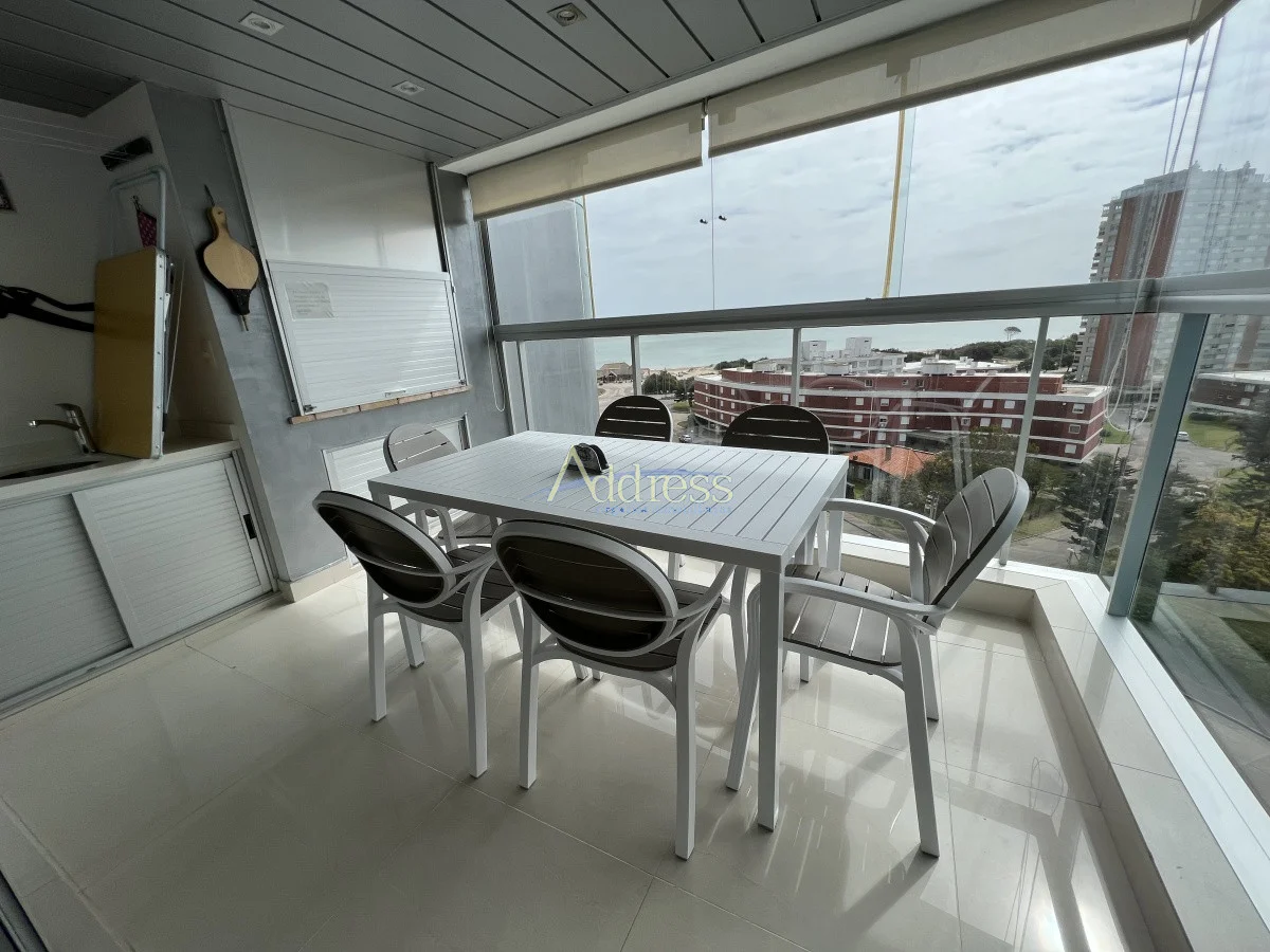 Apartamento en Playa Mansa, propiedad 293517 -Imagen 8