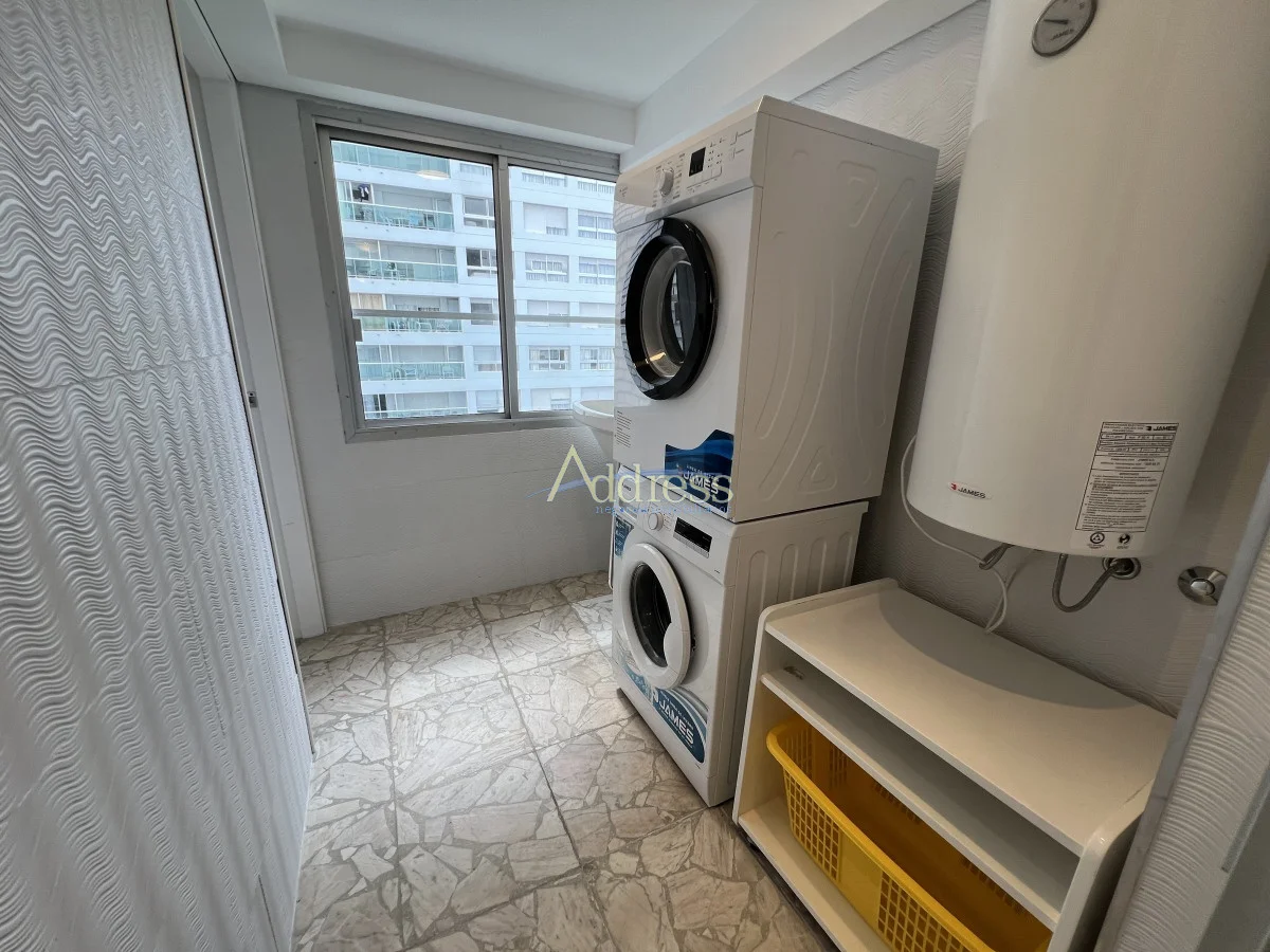Apartamento en Playa Mansa, propiedad 293780 -Imagen 17