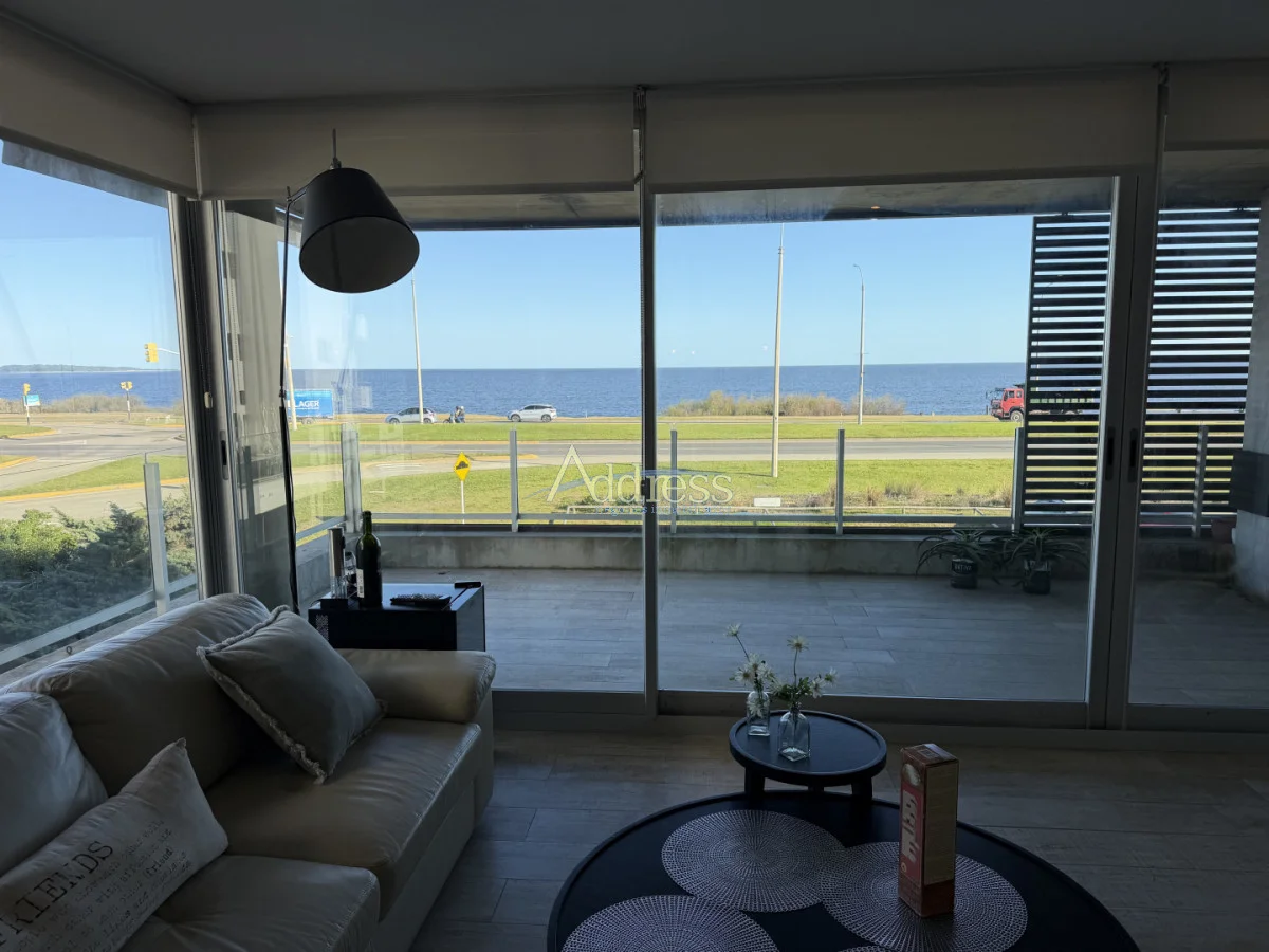 Apartamento en Playa Mansa, propiedad 293879 -Imagen 14