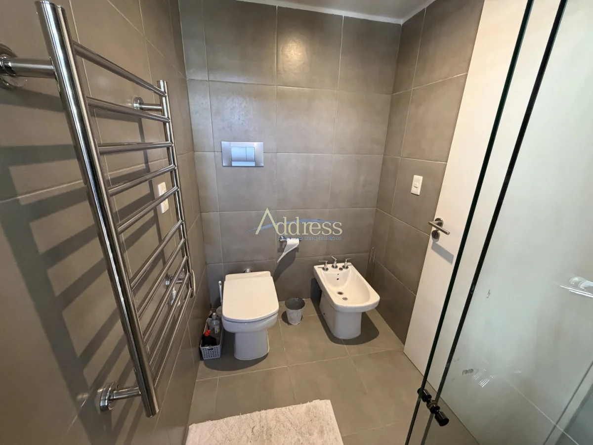 Apartamento en Playa Mansa, propiedad 293879 -Imagen 20