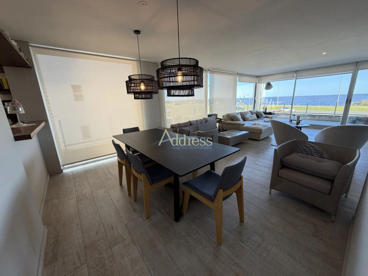 Apartamento en Playa Mansa, propiedad 293879 -Imagen 5