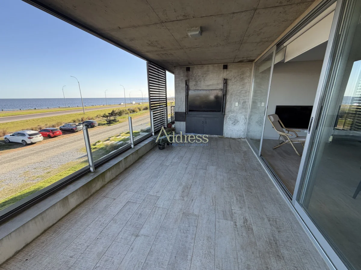Apartamento en Playa Mansa, propiedad 293879 -Imagen 8