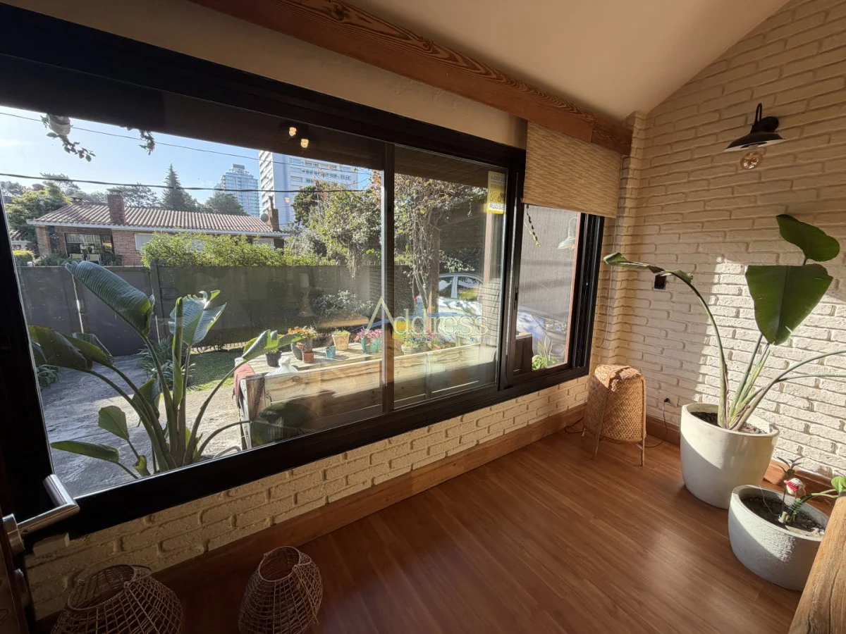 Casa en Playa Mansa, propiedad 298435 -Imagen 11