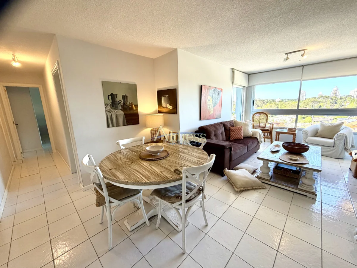 Apartamento en Playa Mansa, propiedad 301960 -Imagen 11